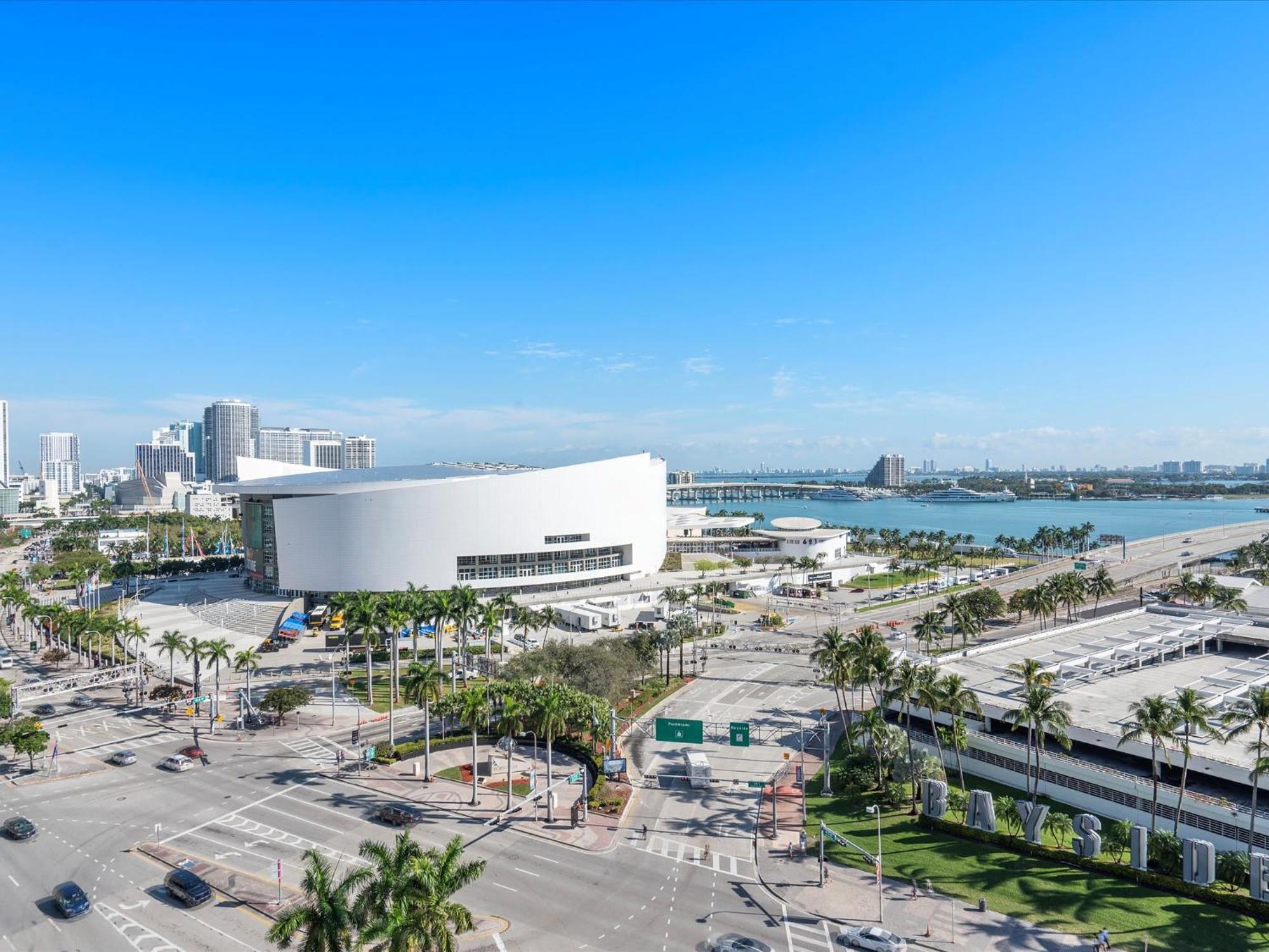Mvr - Walkable Downtown Gem With Breathtaking Views *