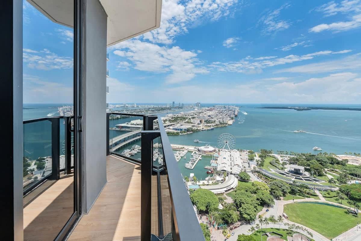 Mvr - Walkable Downtown Gem With Breathtaking Views Appartamento